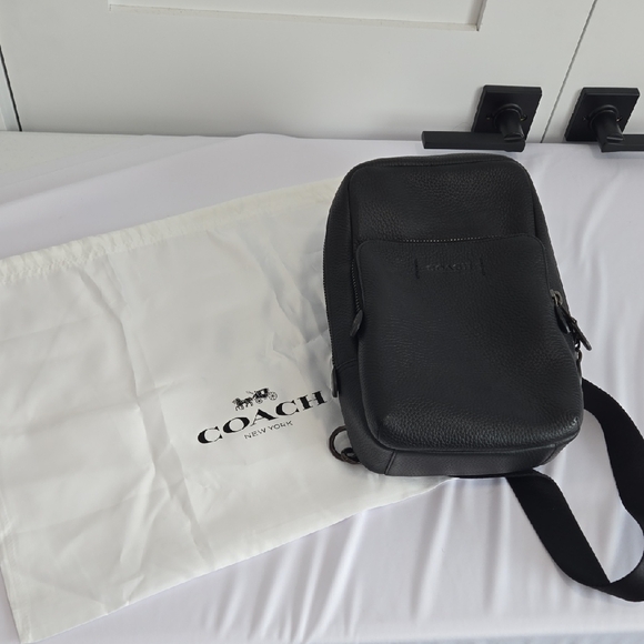 Coach Black Backpack Sleek Design - Picture 1 of 6